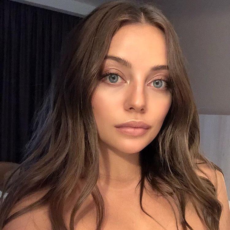 Cam Girls: Live Video & Chat with Girls